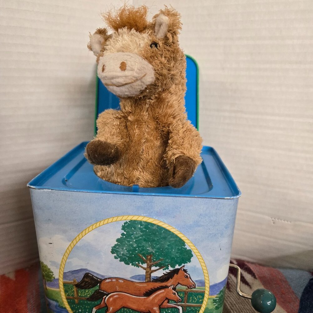 2006 Schylling Pony Horse Farmyard Jack in the BOX